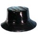 Chapeau de pluie verni