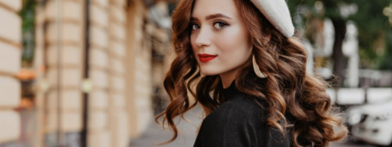 Pourquoi chaque femme a besoin d'un béret dans sa garde-robe